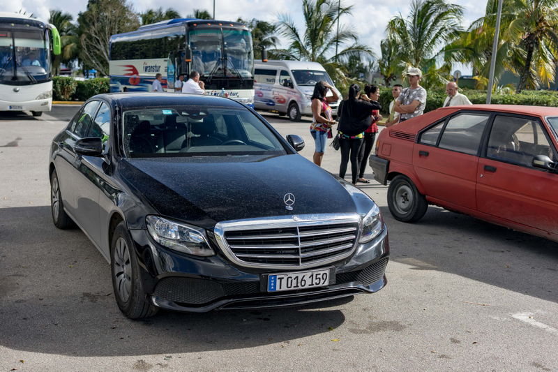 Illustration for article titled Here's What Cuba's Car Scene Looks Like In 2017
